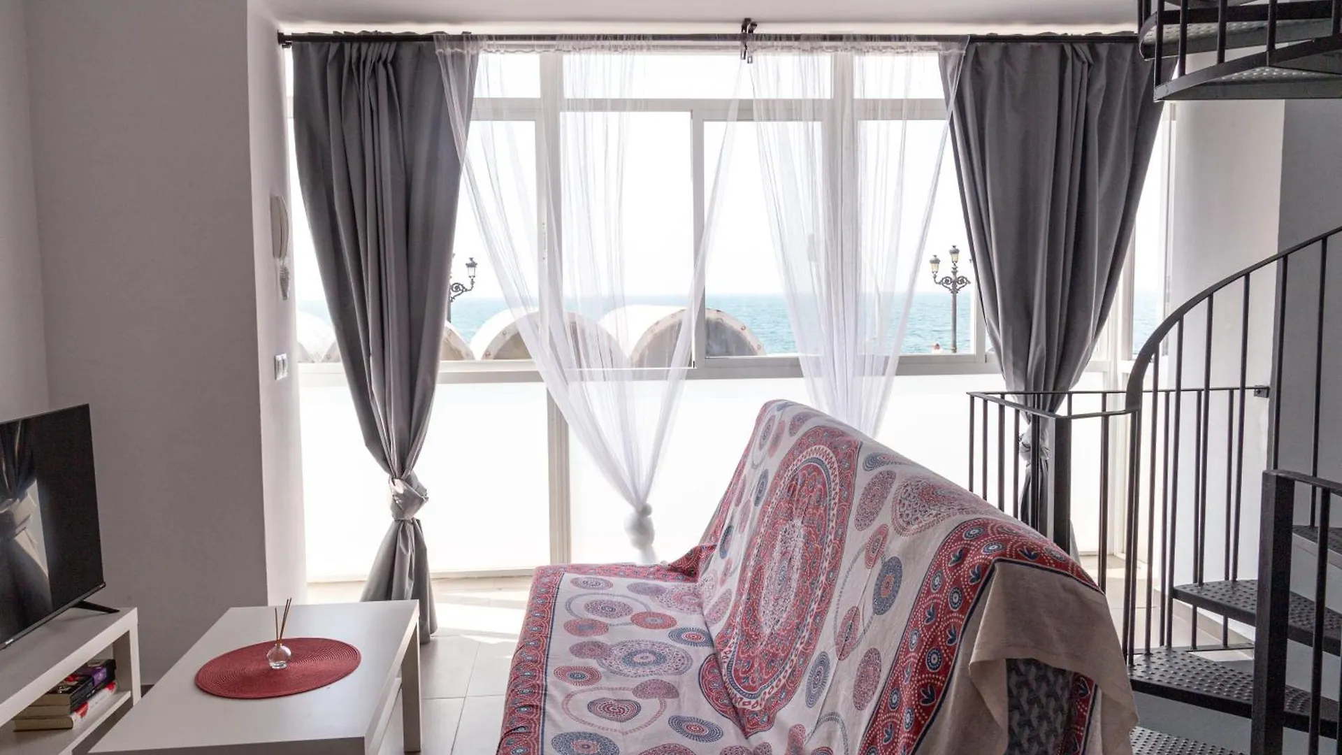 Casa Completa Triplex & Parking By Gades Gestion Apartment Cadiz 0*,  Spain